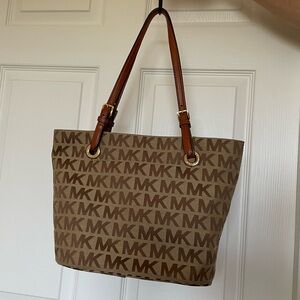 michael kors handbag